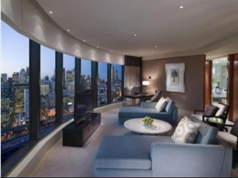 Crown Towers Melbourne 호텔 외부 사진 The living room of a typical apartment