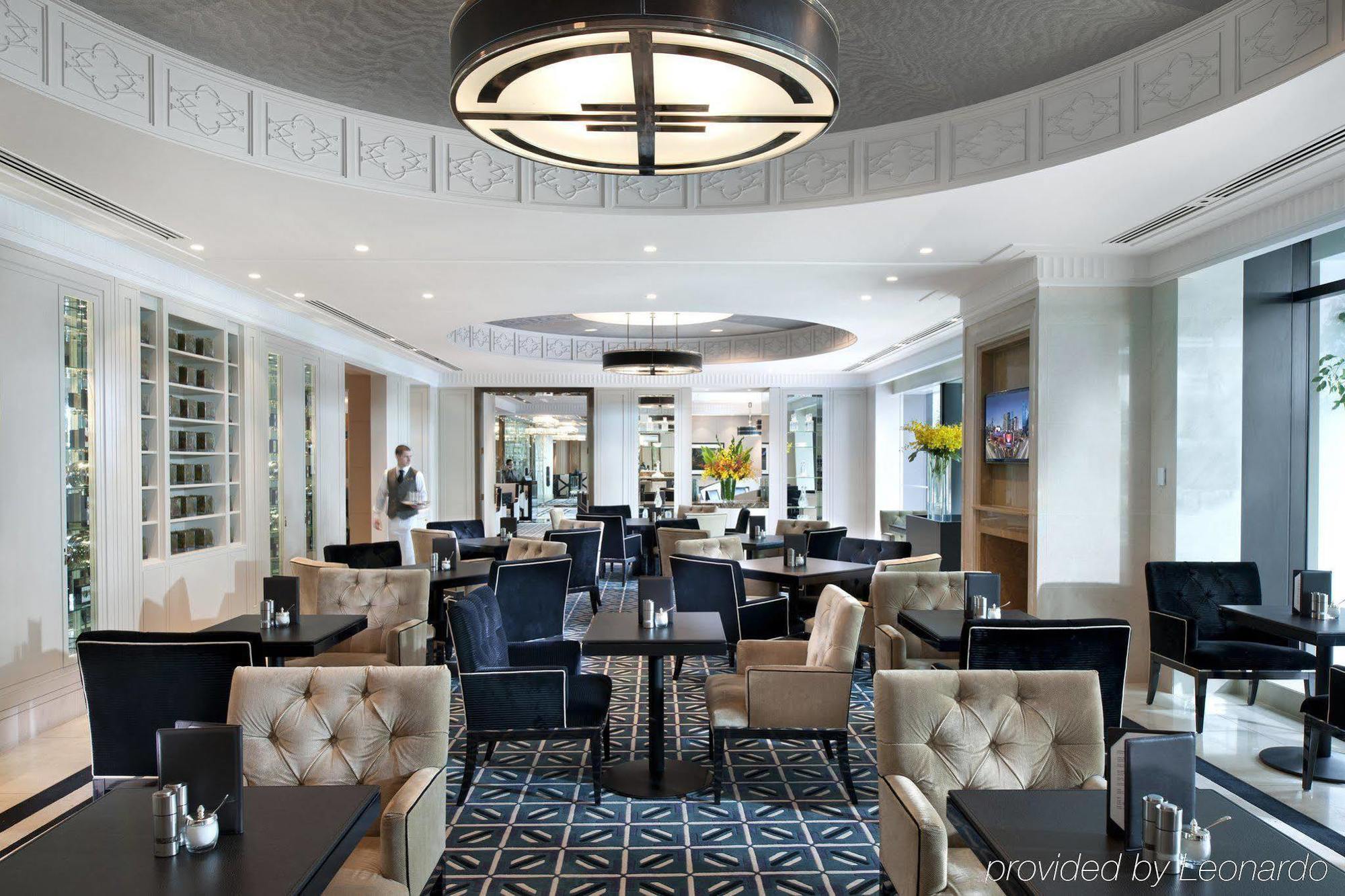 Crown Towers Melbourne 호텔 외부 사진 The Club lounge at London Heathrow Airport